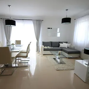 Apartament Mantinela, Malinska